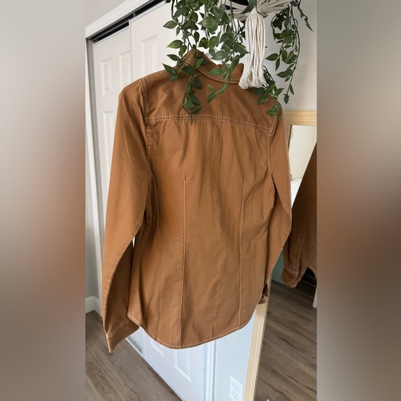 Madewell Darted Button-Up Shirt in (Re)generative Chino - Picture 8 of 10